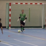 Emile van Delft in actie voor ZVV Adelaars in 2024.
